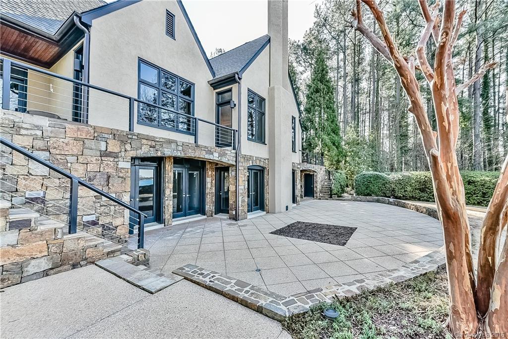 Malibu Pointe - Residential