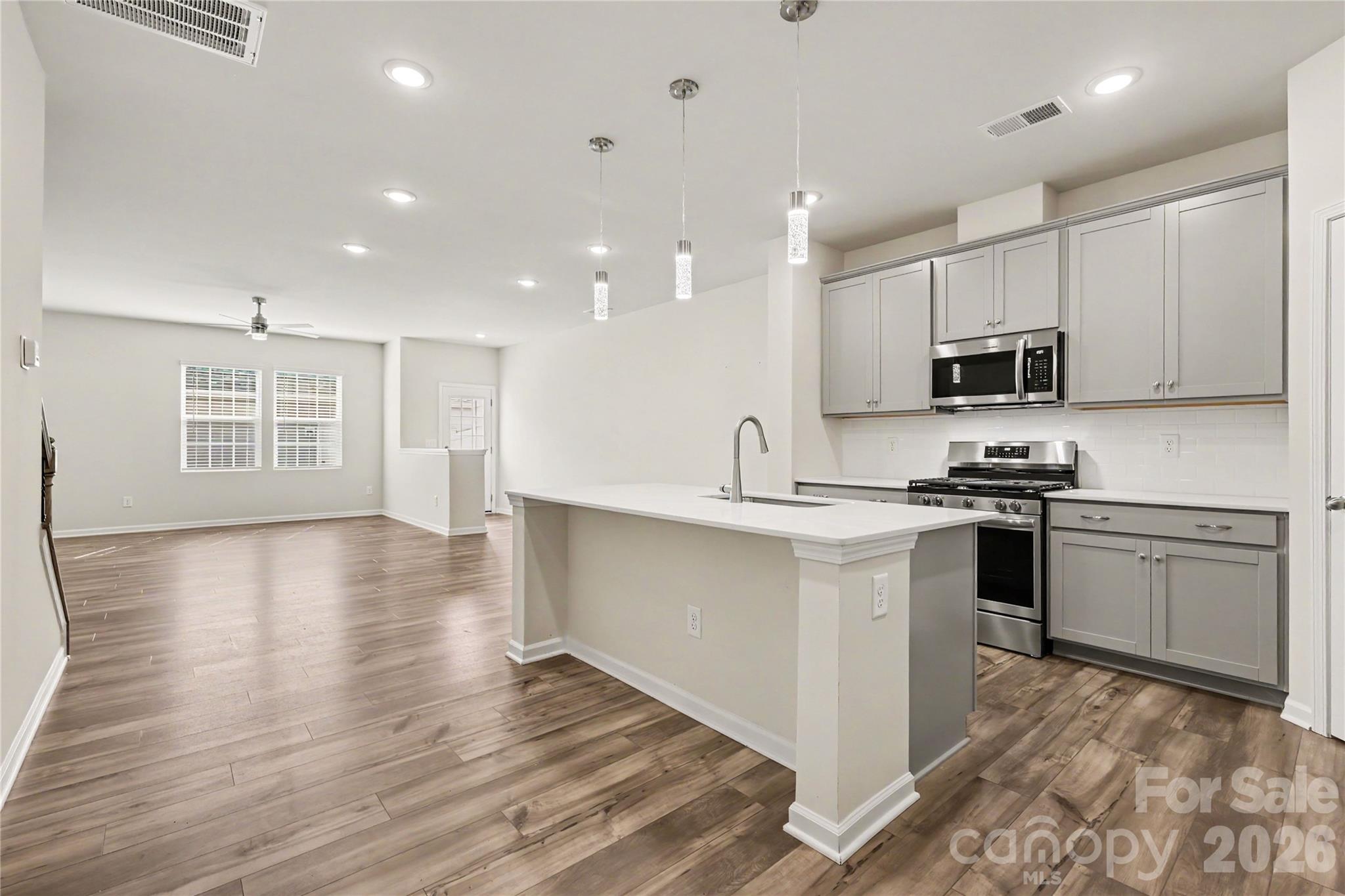 4471 Potters Wheel Drive