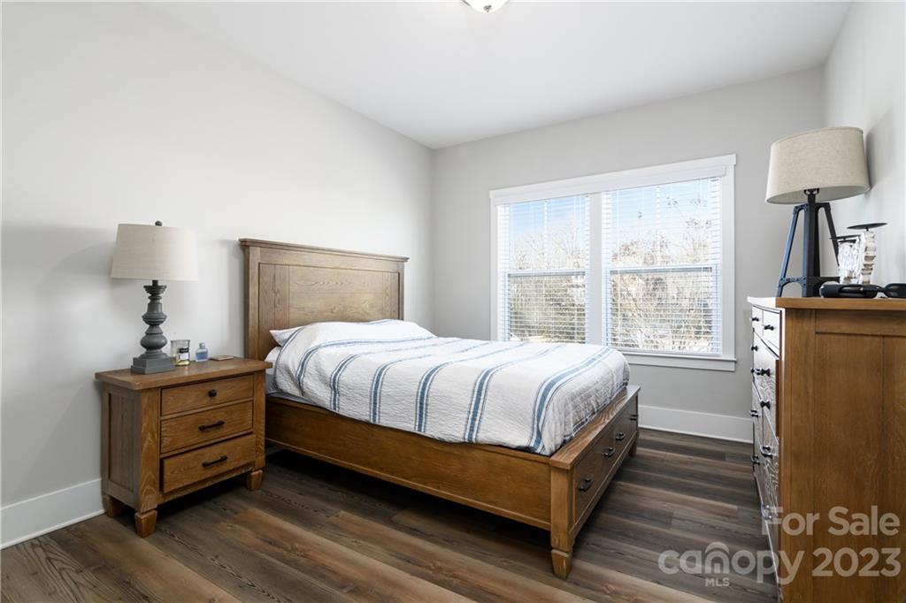 Lake Ridge - Residential