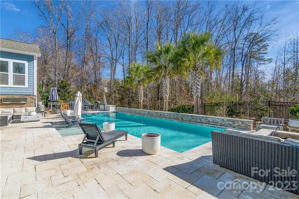 Lake Ridge - Residential