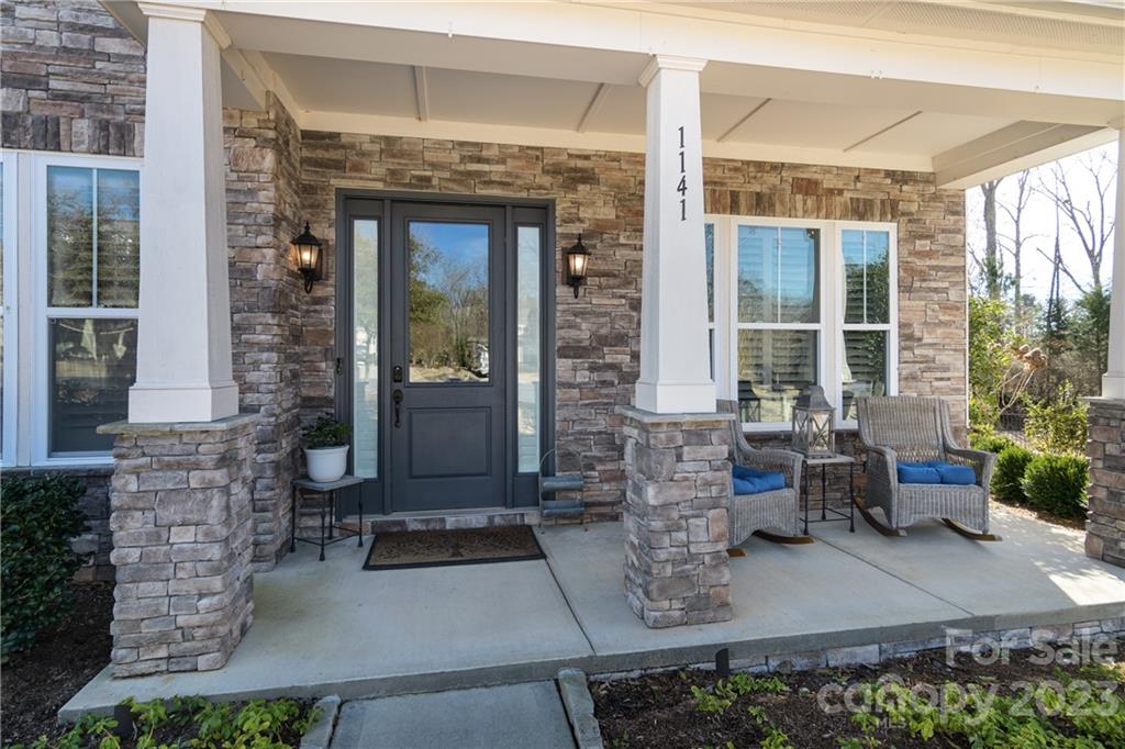 Lake Ridge - Residential