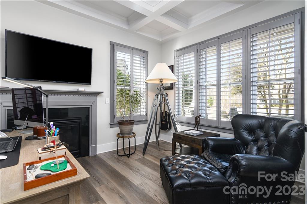 Lake Ridge - Residential