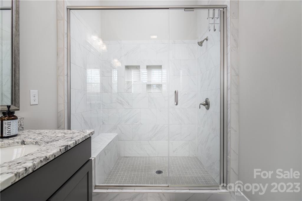 Lake Ridge - Residential