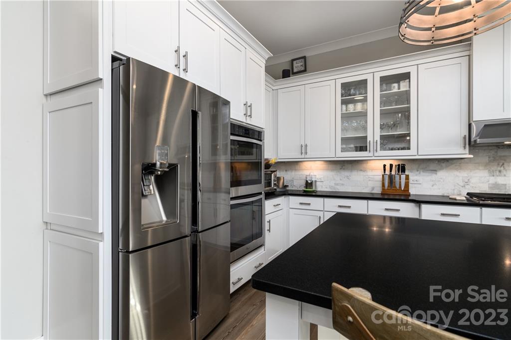 Lake Ridge - Residential