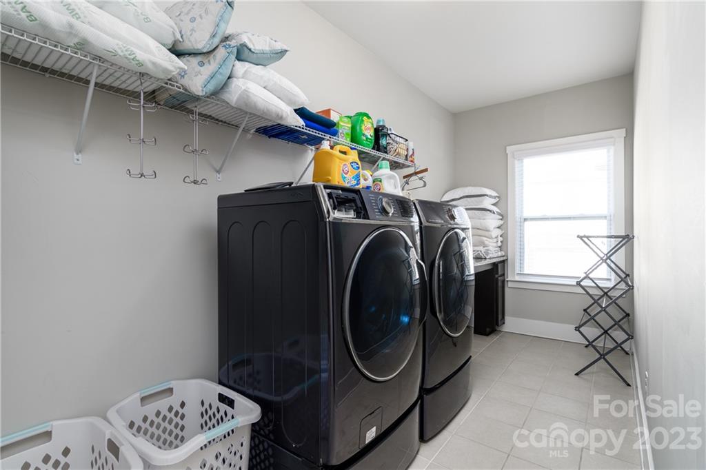 Lake Ridge - Residential