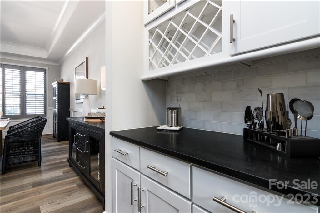 Lake Ridge - Residential