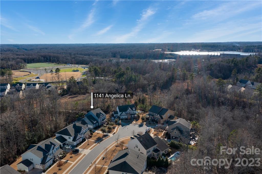 Lake Ridge - Residential