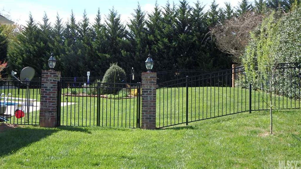 The Greens - Residential