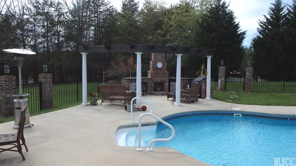 The Greens - Residential