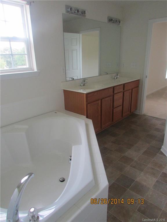 Bethesda Oaks - Residential Lease