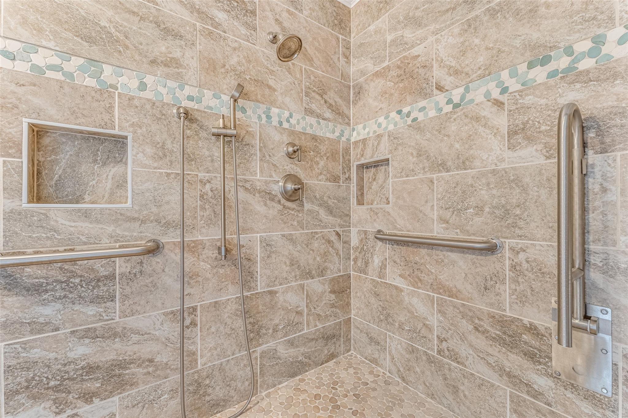 The Hills at Averys Creek - Residential