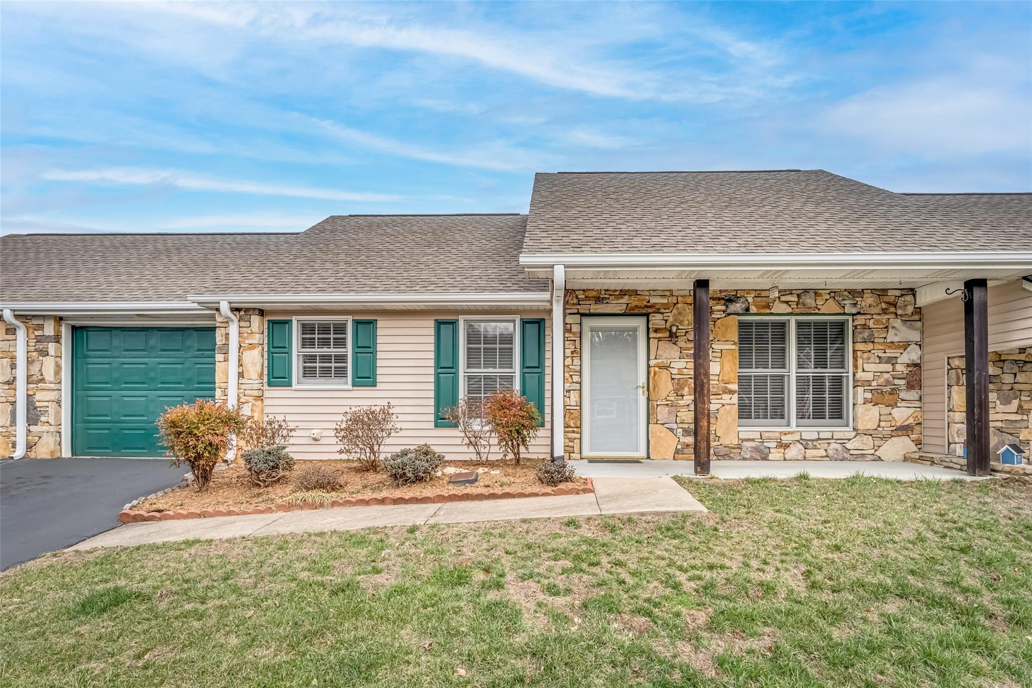 The Hills at Averys Creek - Residential