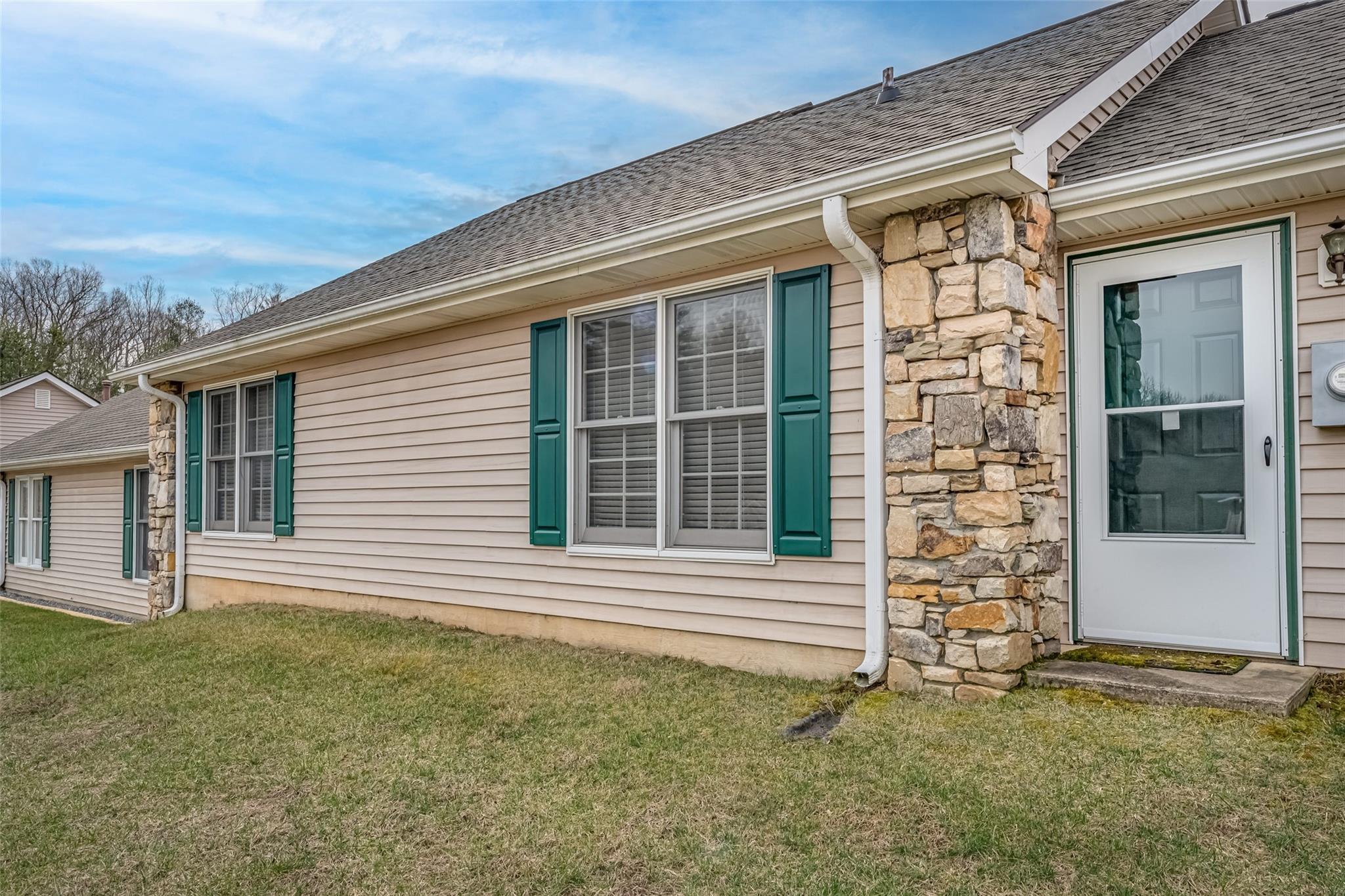 The Hills at Averys Creek - Residential