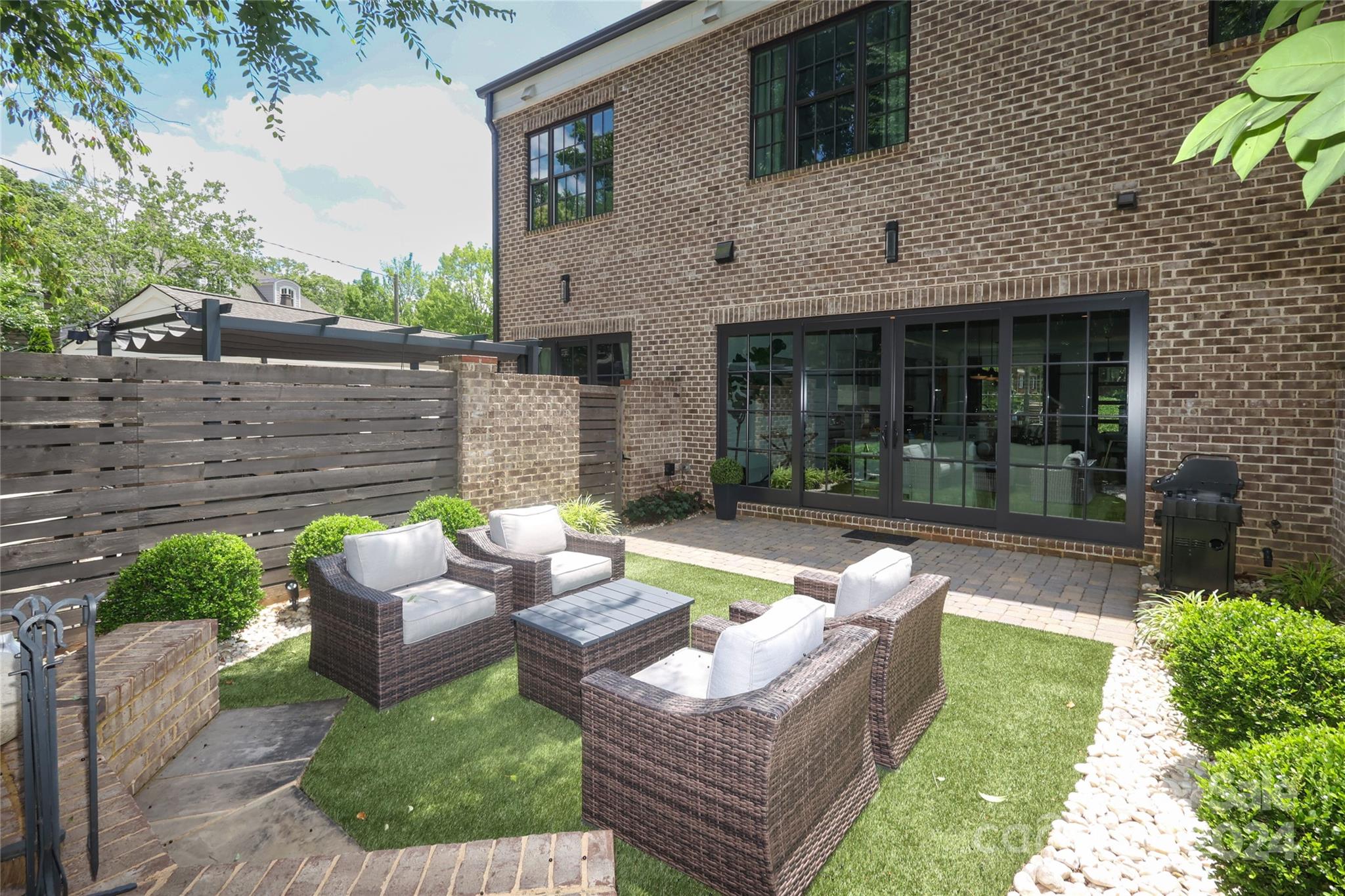 Myers Park - Residential