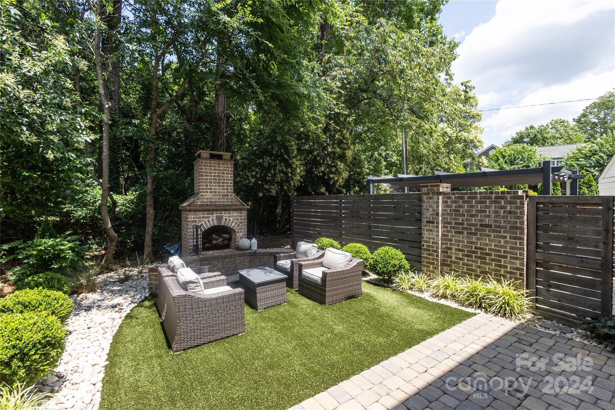 Myers Park - Residential