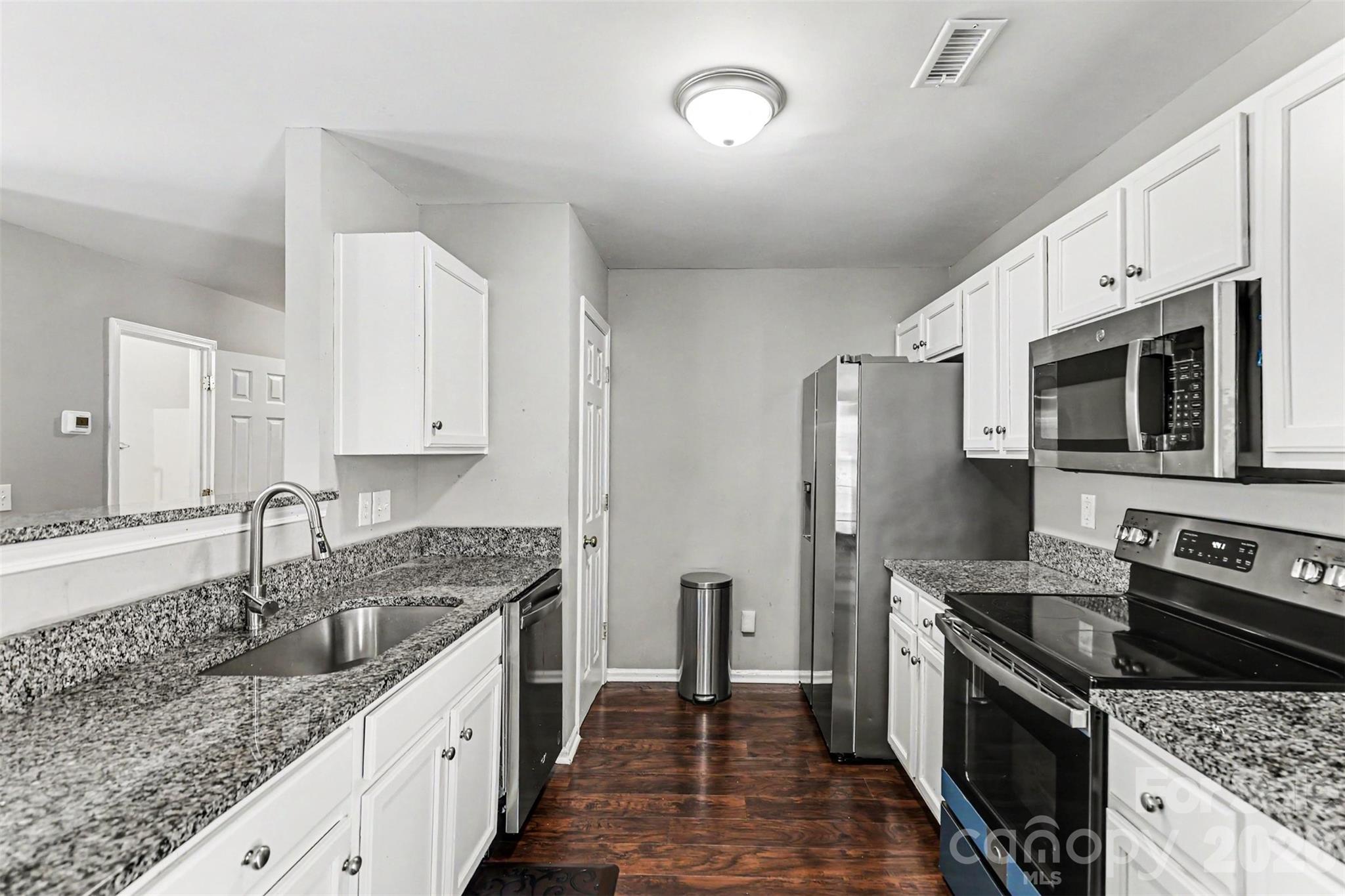 Reynolds Walk - Residential