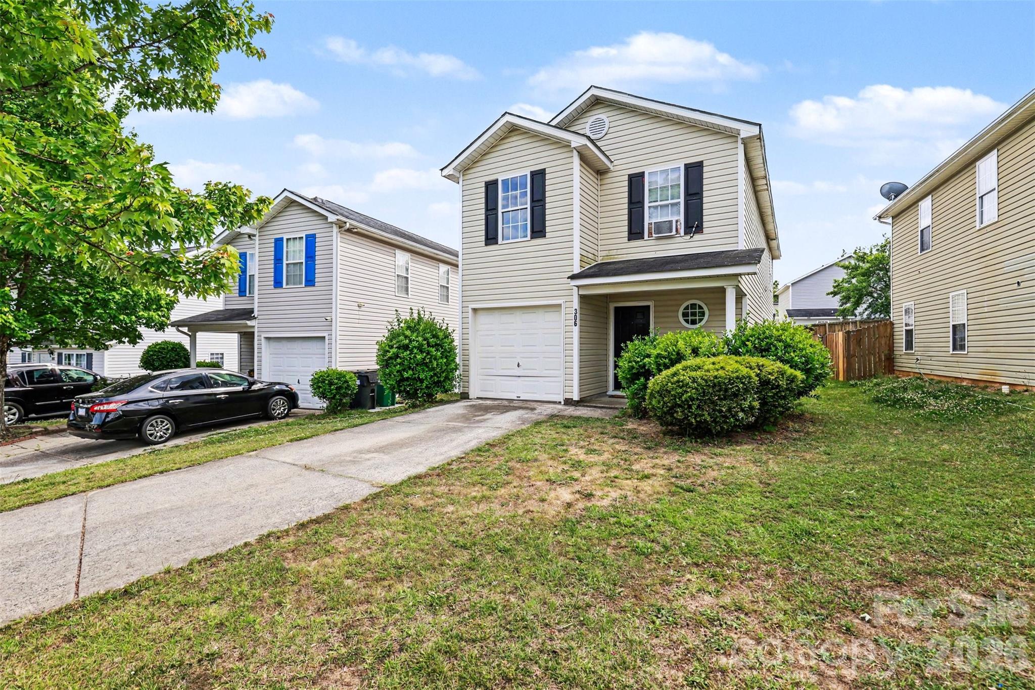 Reynolds Walk - Residential