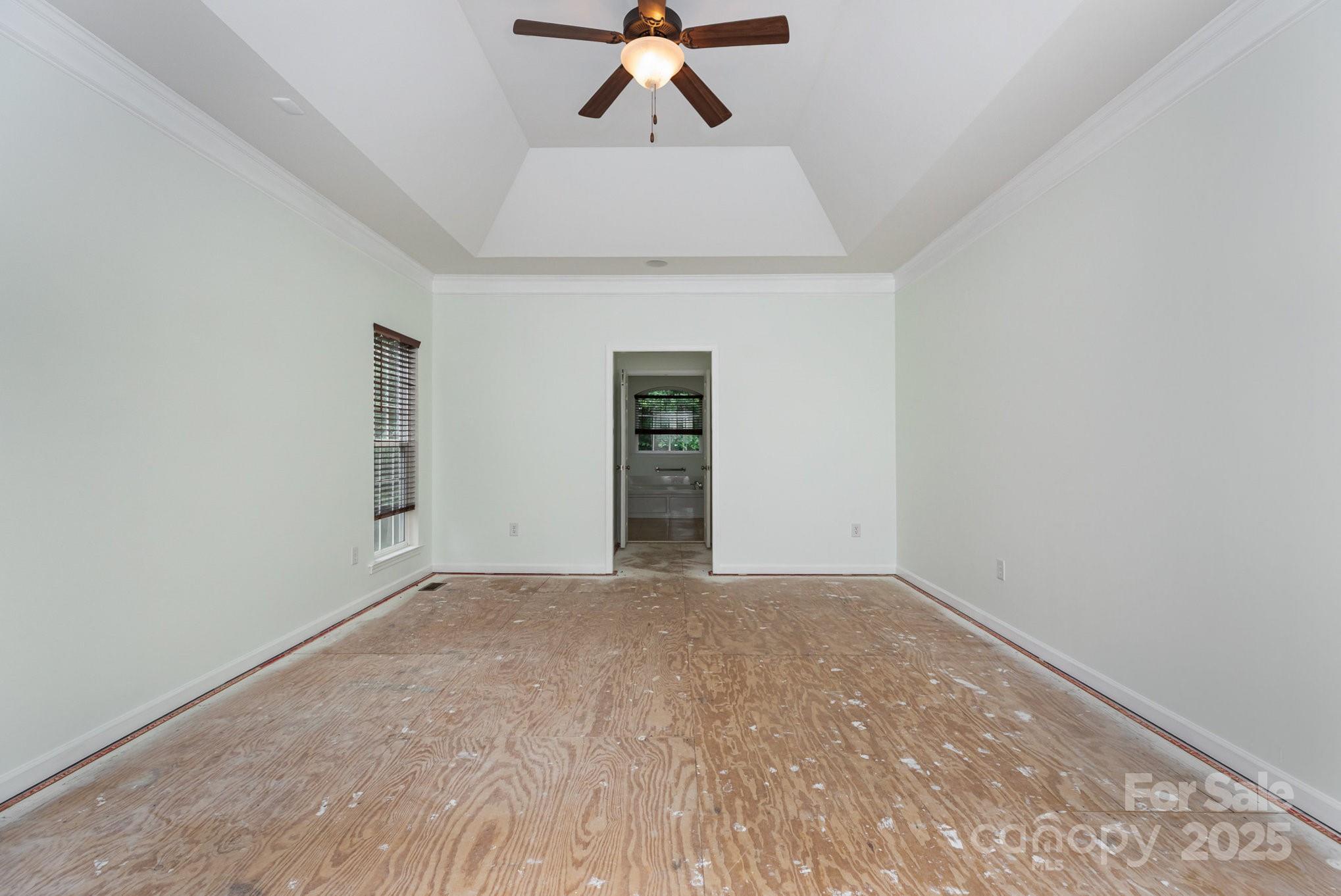 Gates At Waterside - Residential