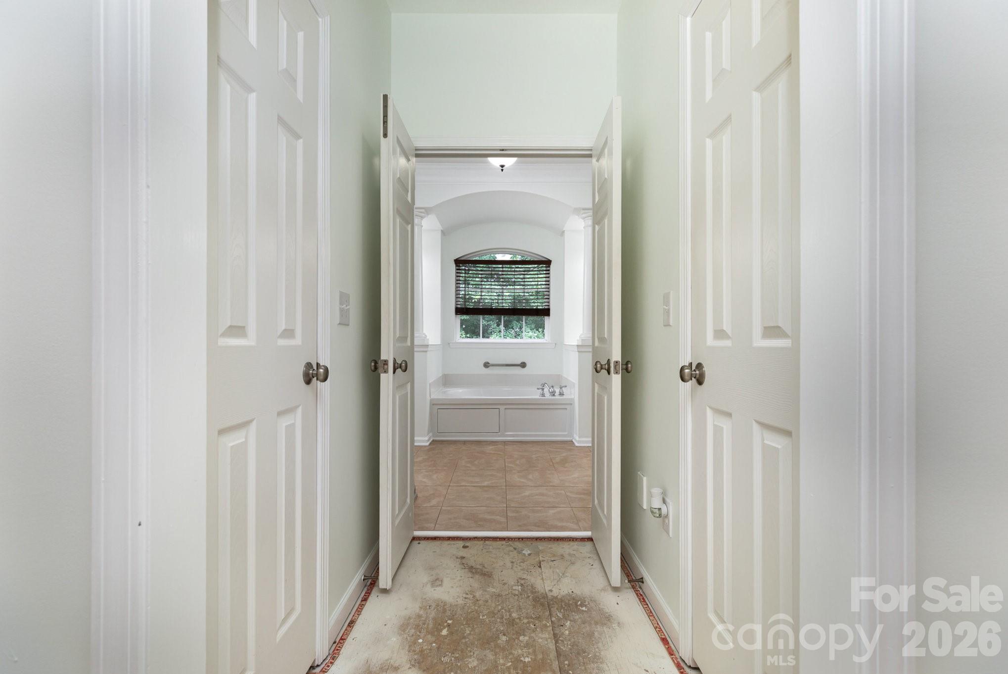 Gates At Waterside - Residential