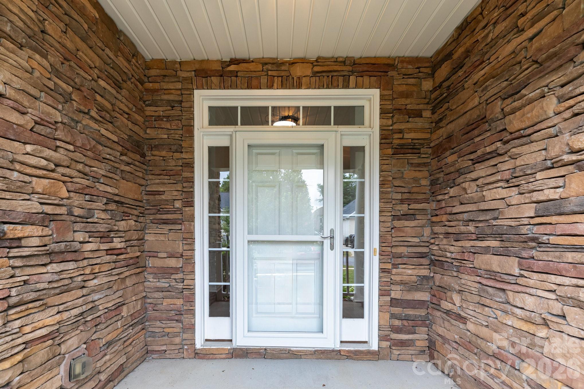 Gates At Waterside - Residential