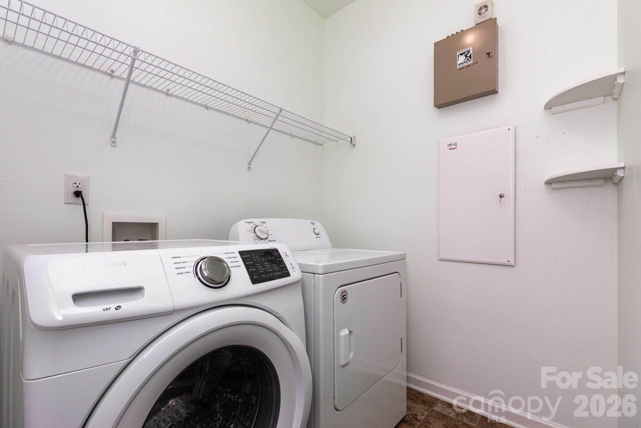 Gates At Waterside - Residential