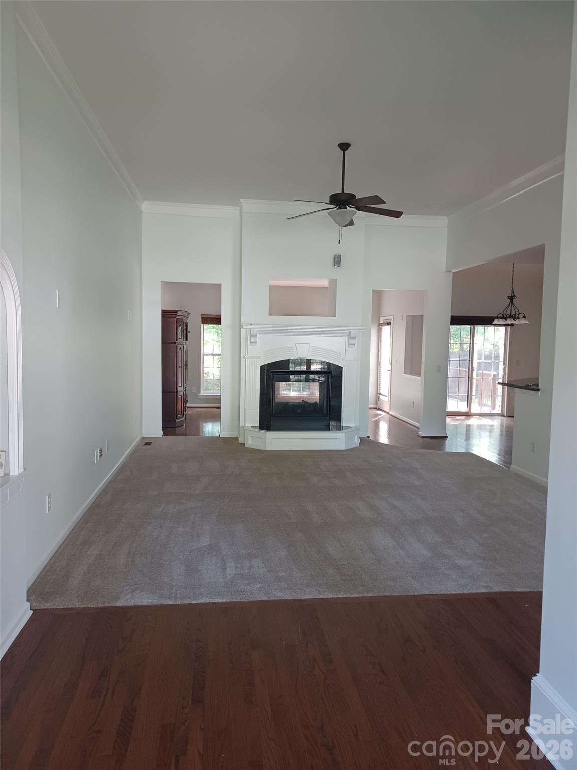 Gates At Waterside - Residential