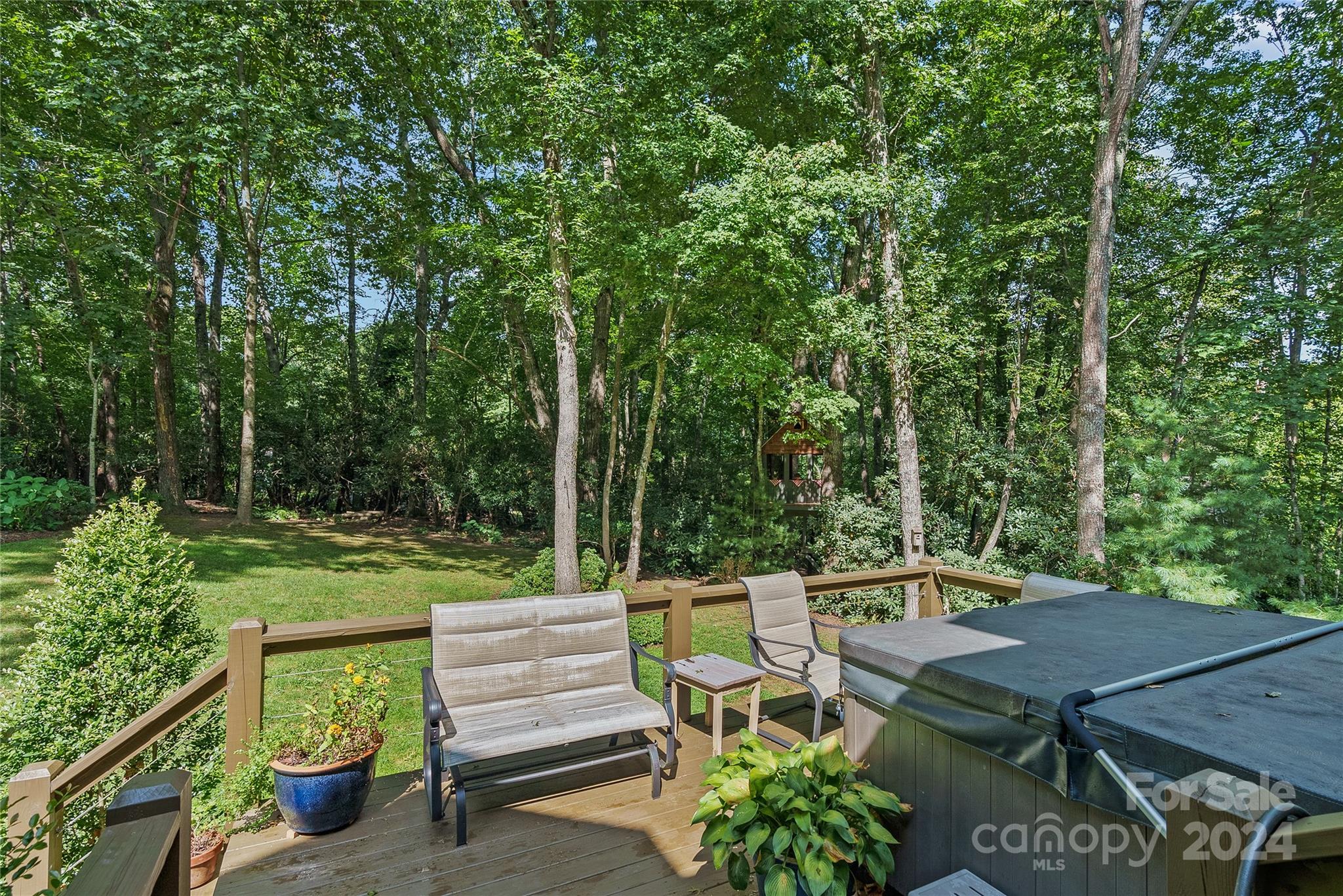 Mills Pointe - Residential