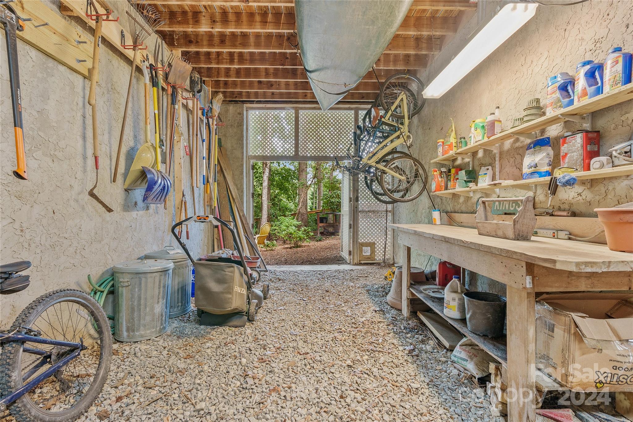 Mills Pointe - Residential