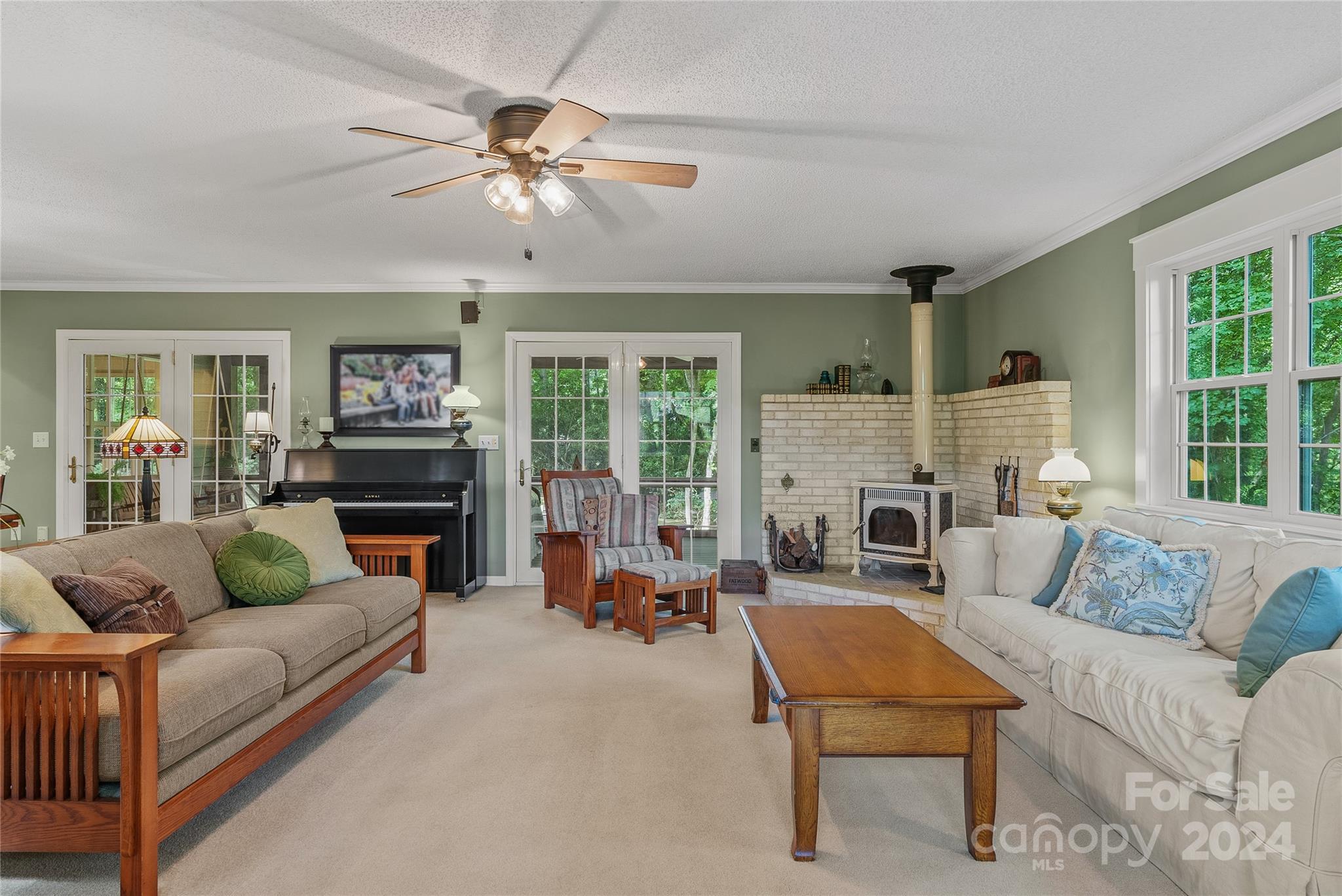 Mills Pointe - Residential