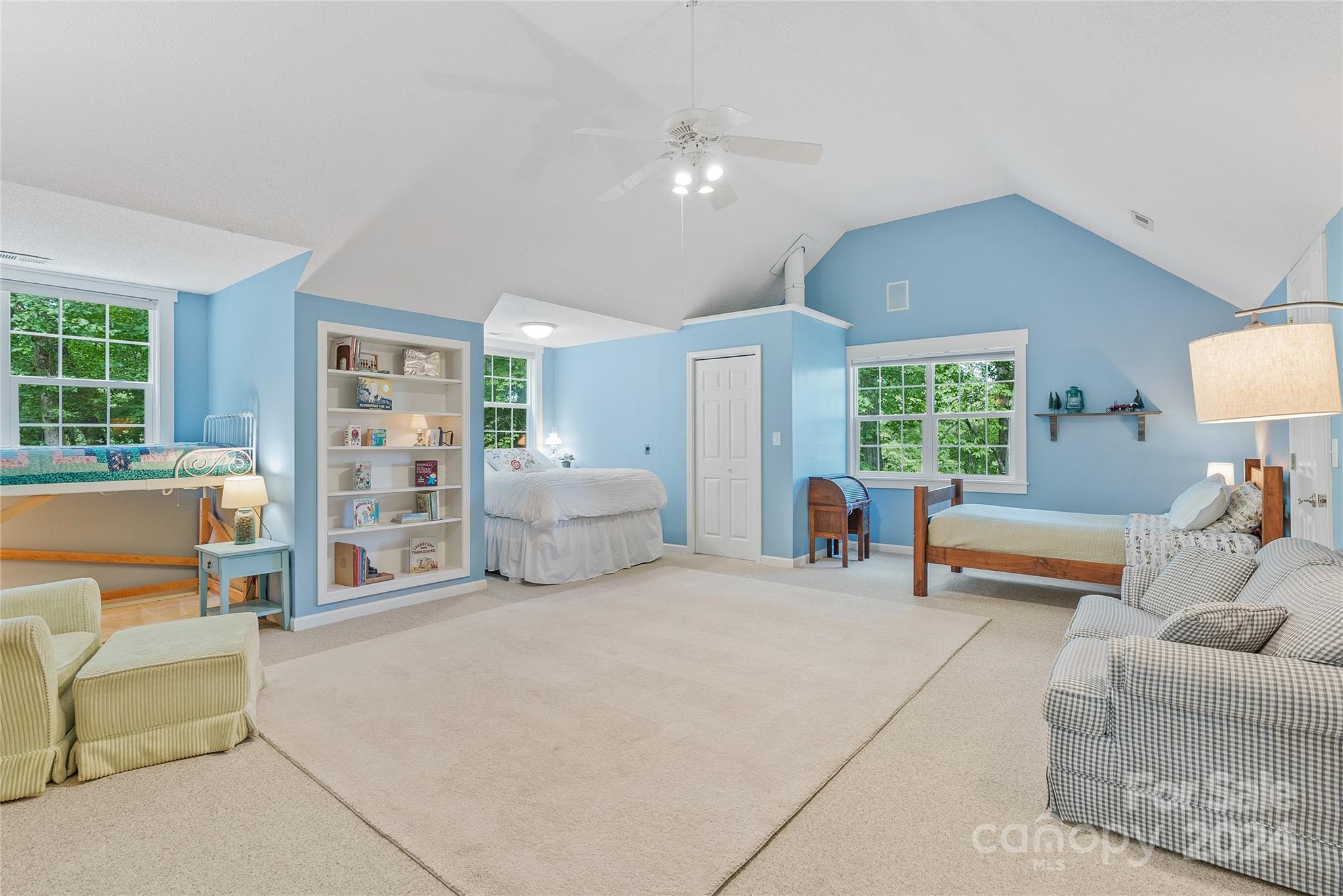 Mills Pointe - Residential