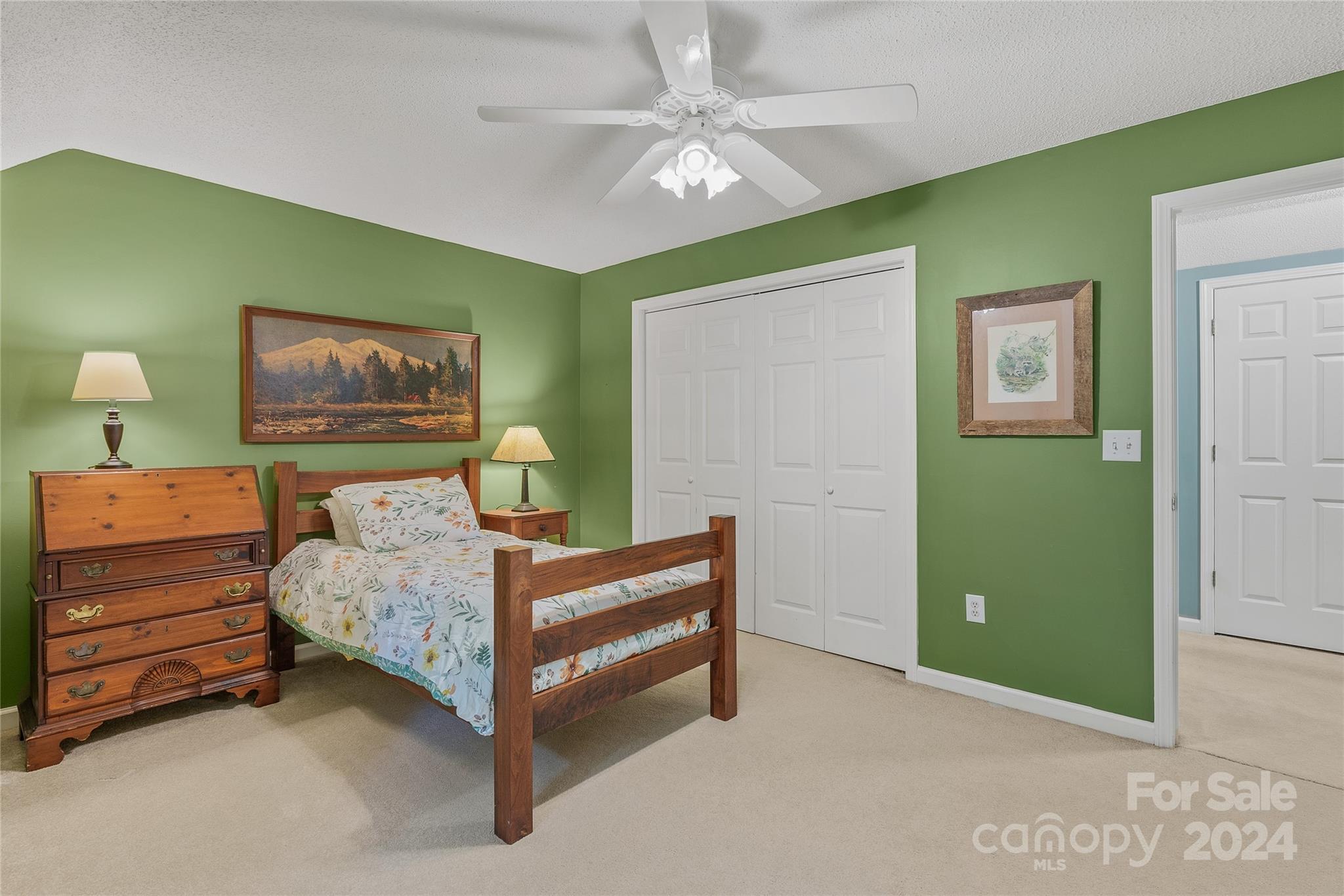 Mills Pointe - Residential