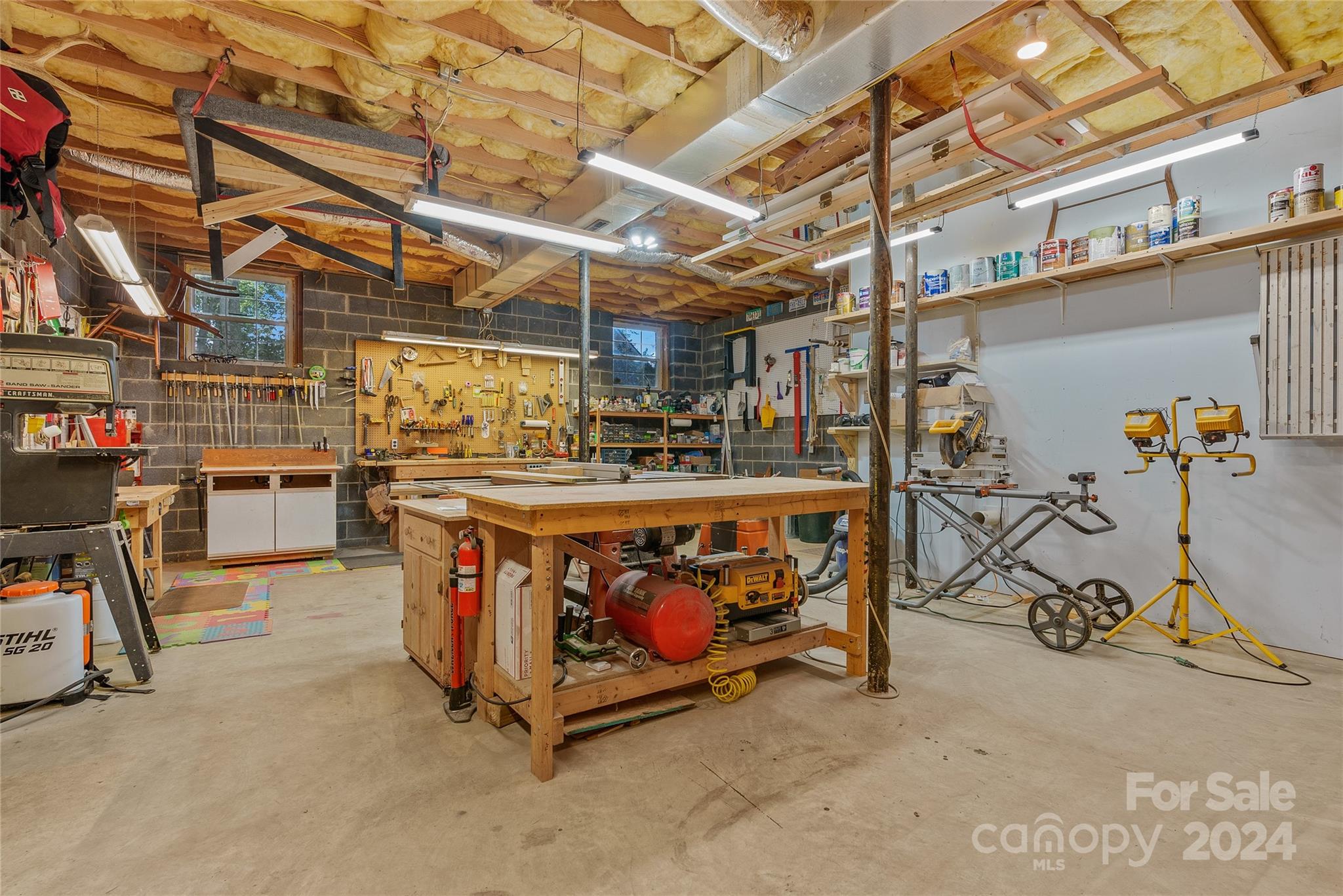 Mills Pointe - Residential