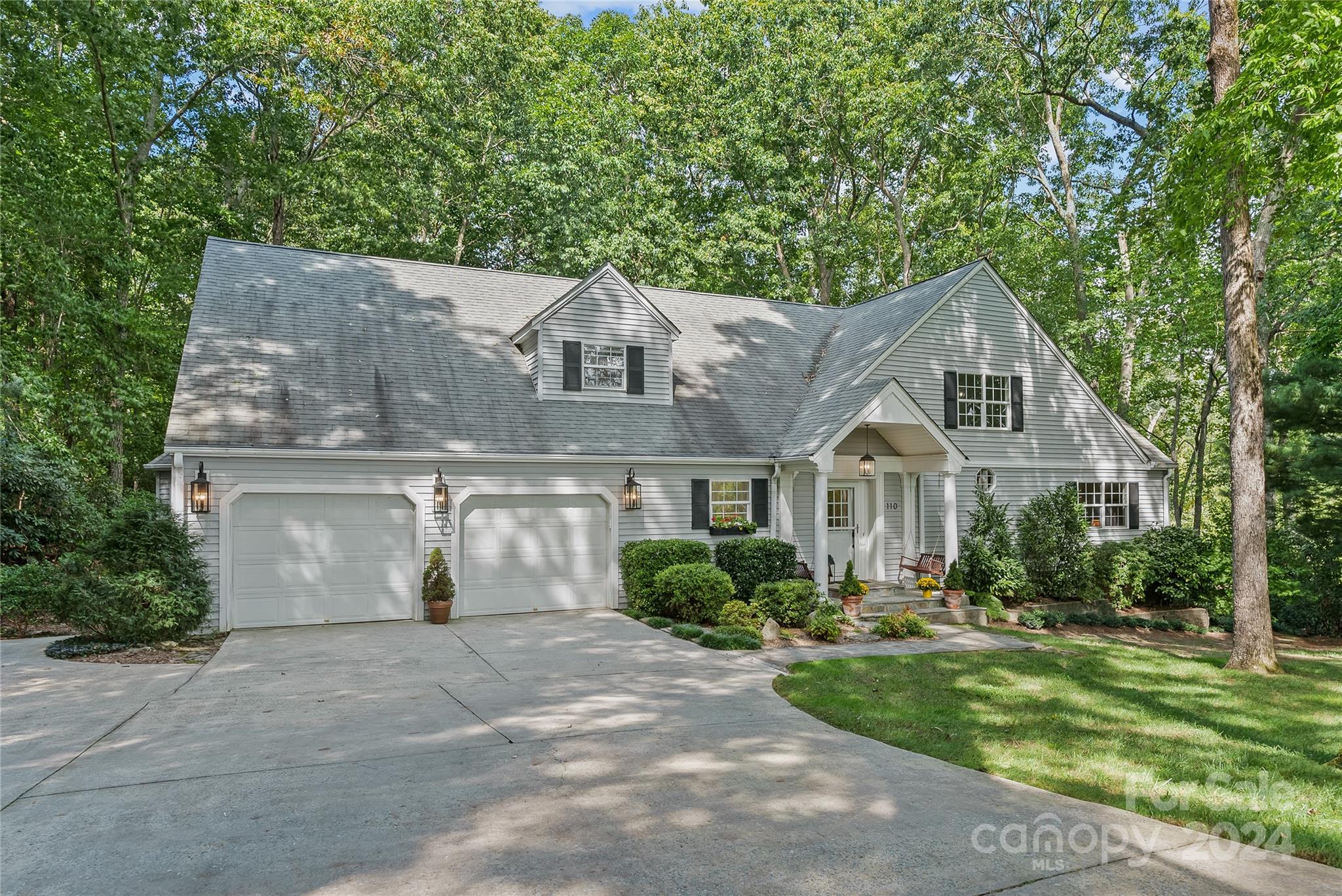 Mills Pointe - Residential