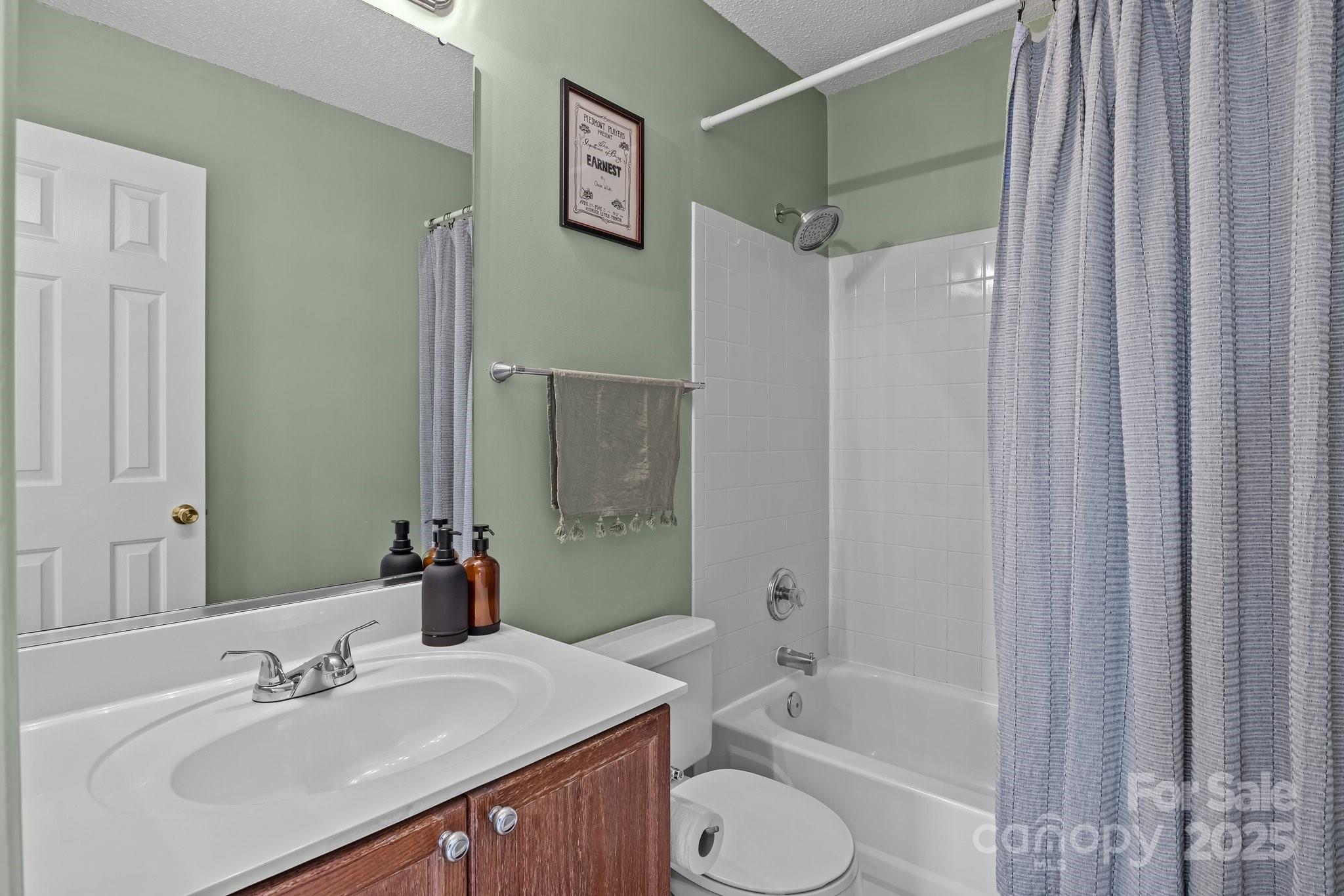 Tall Oaks - Residential