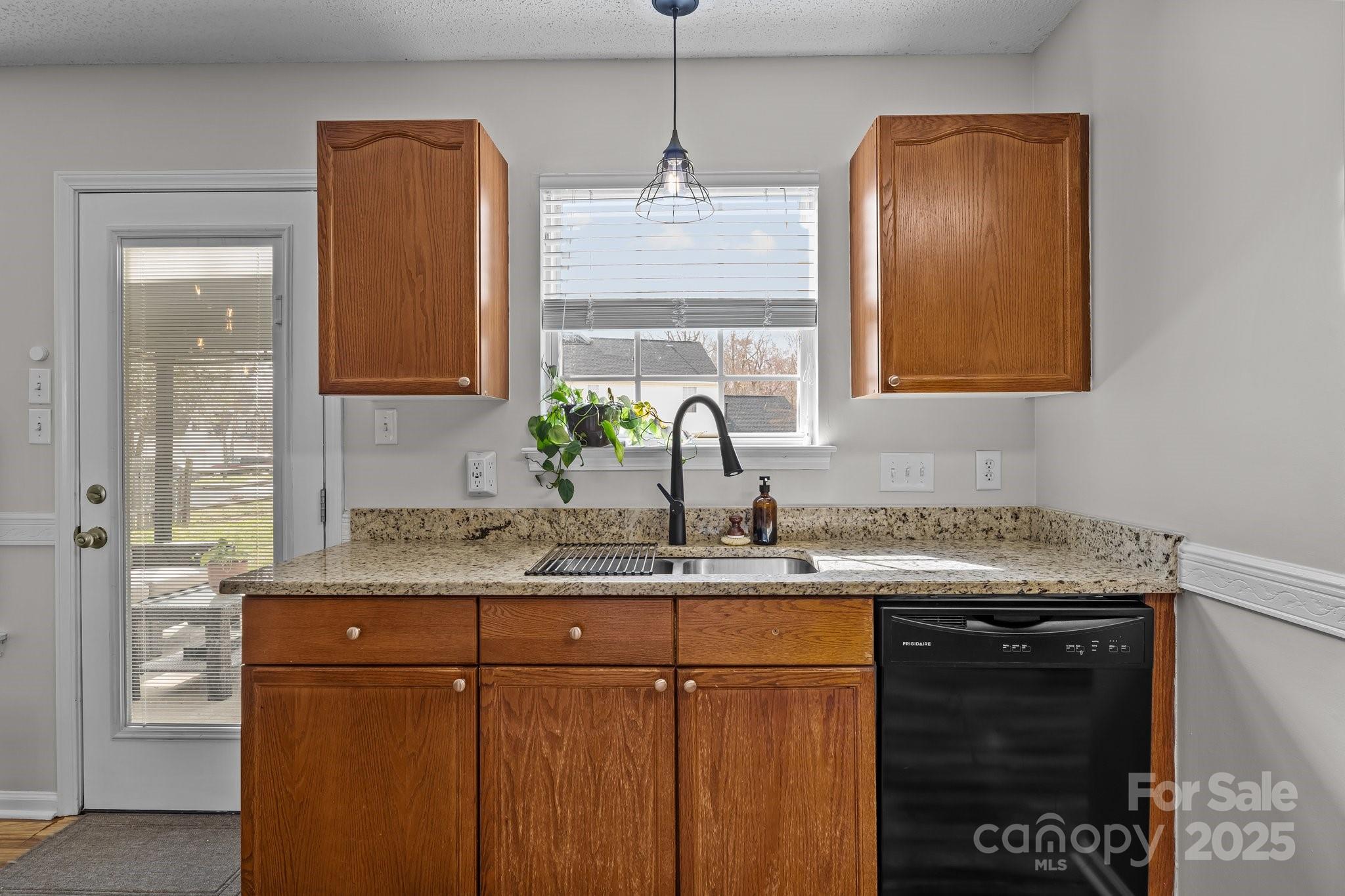 Tall Oaks - Residential