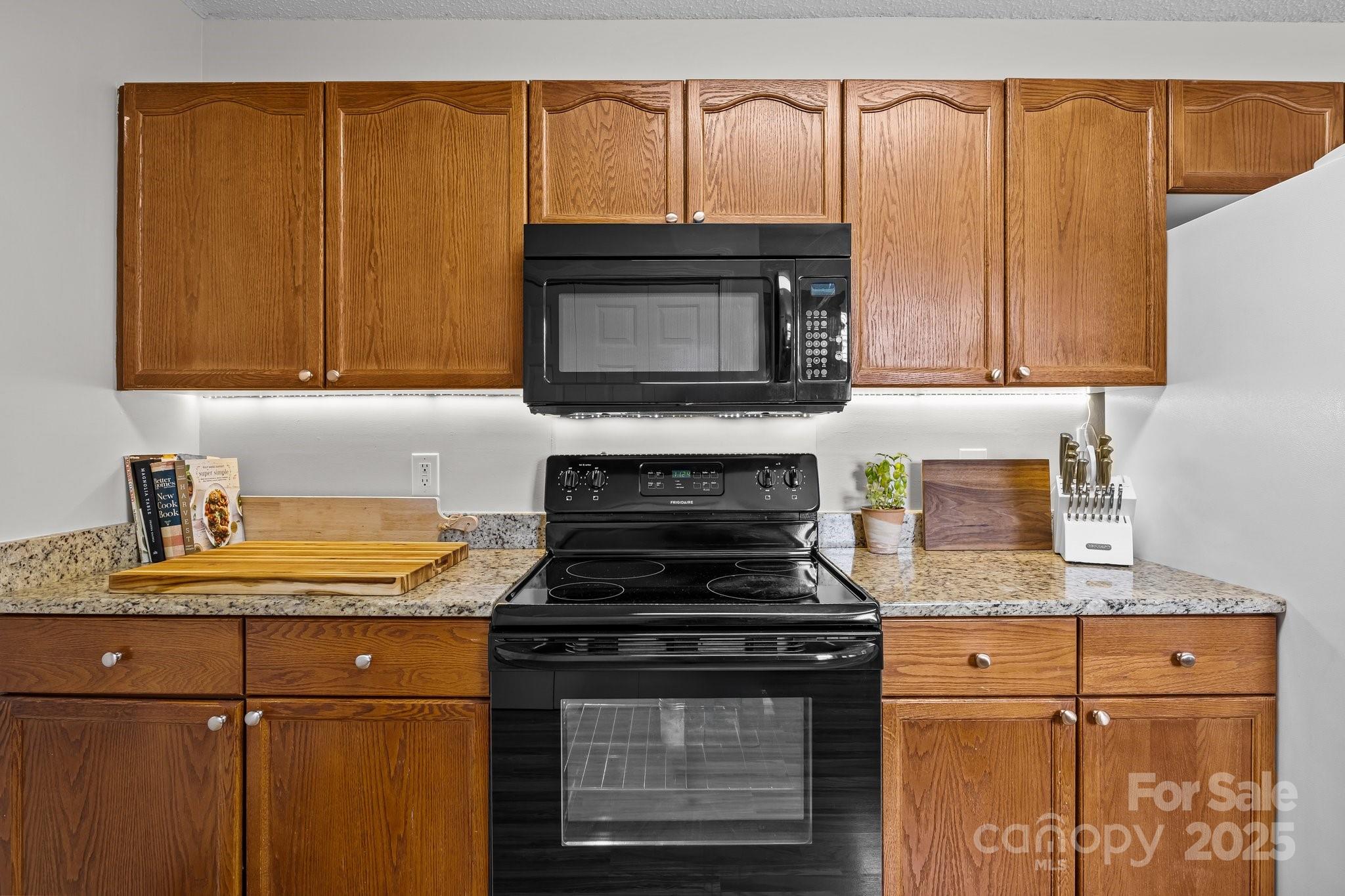 Tall Oaks - Residential