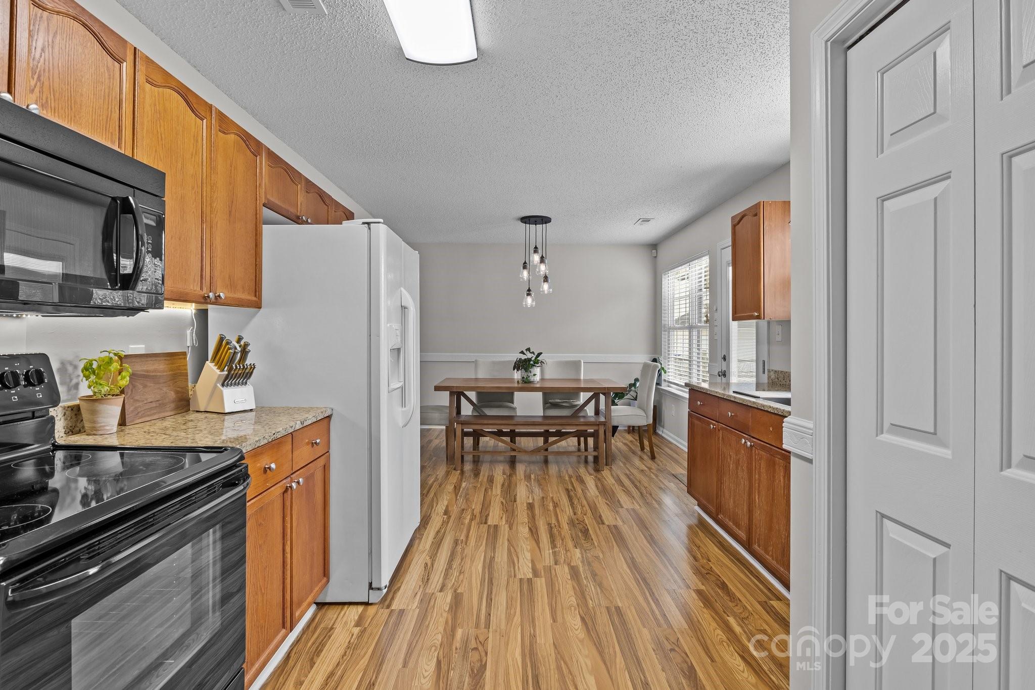 Tall Oaks - Residential