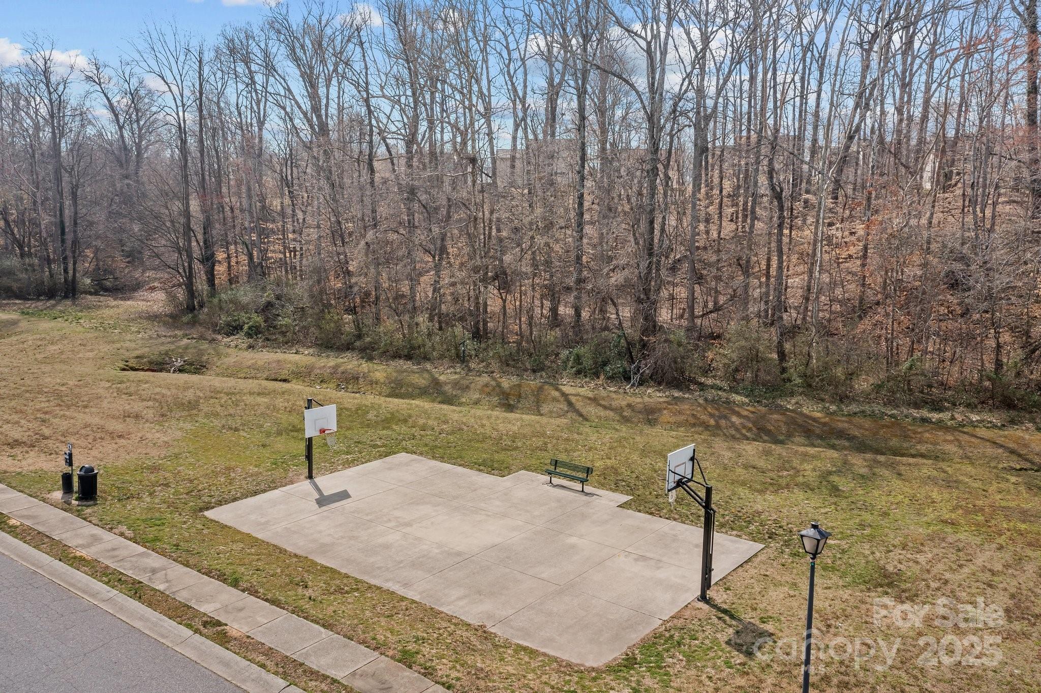 Tall Oaks - Residential