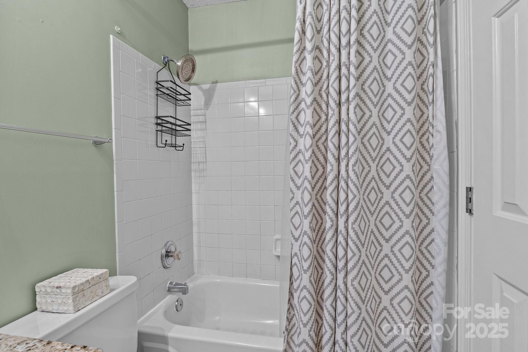 Tall Oaks - Residential