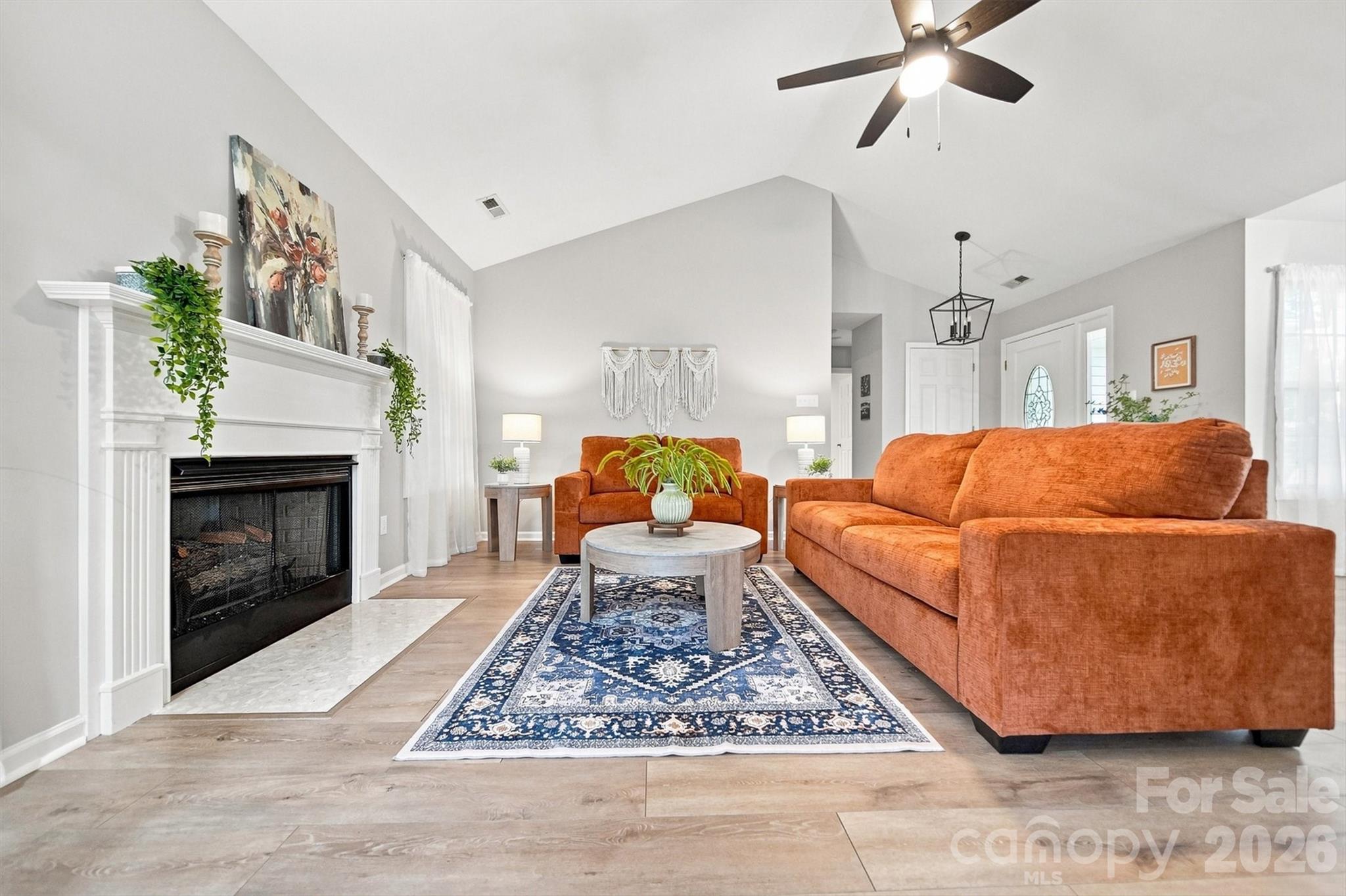 2556 23rd Street Drive NE
