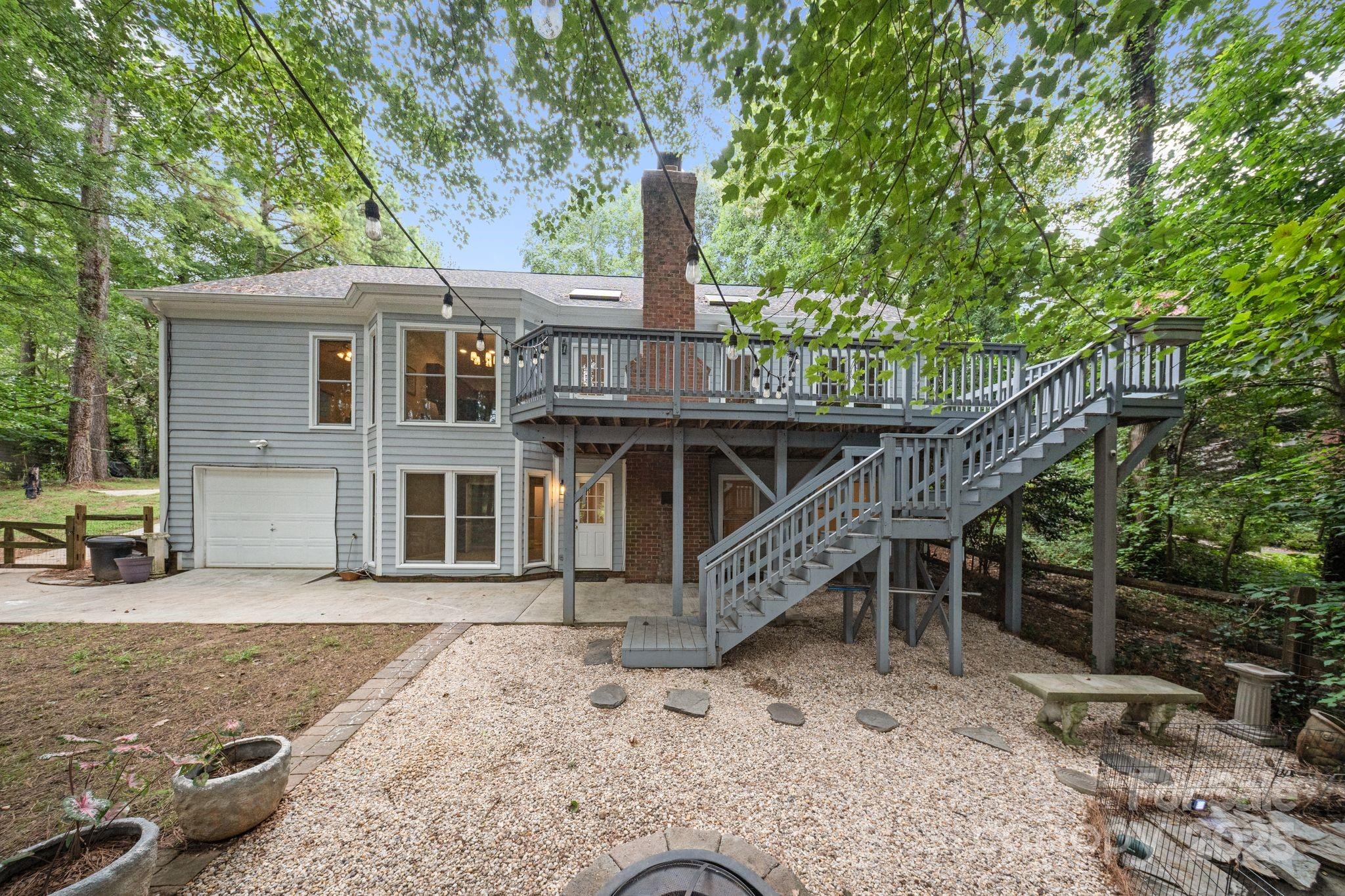 110 N Shore Drive