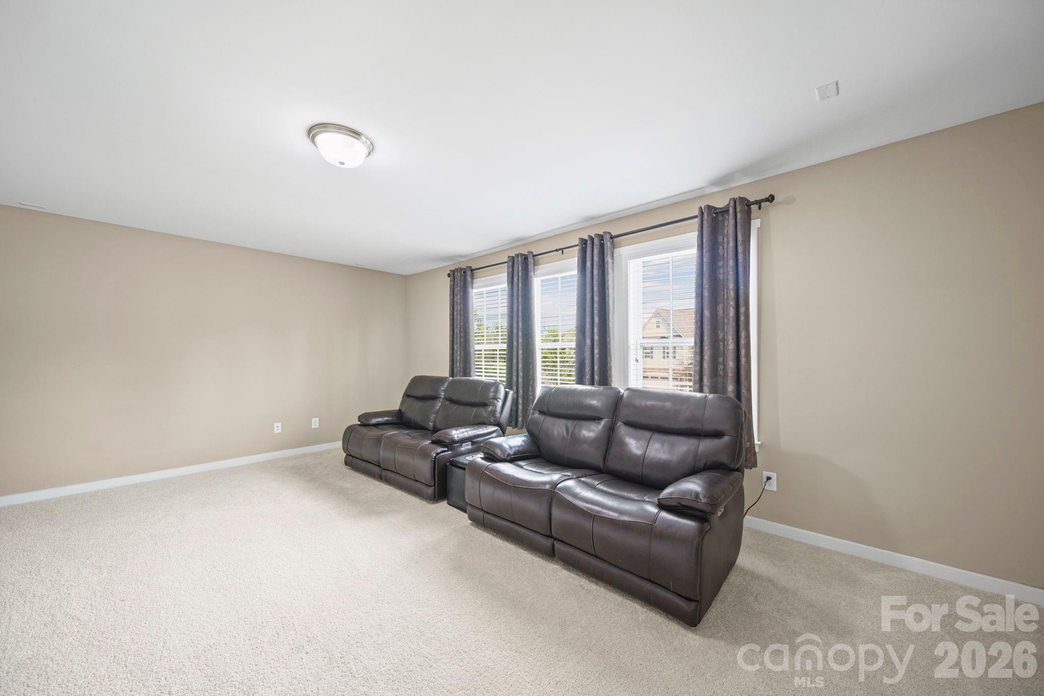 Lake Ridge - Residential