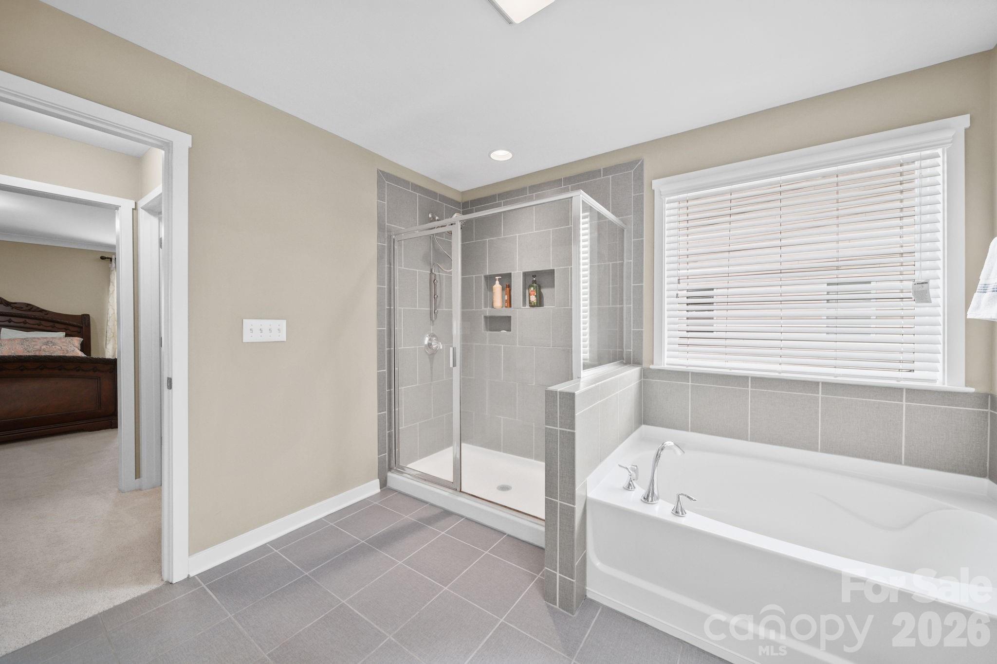 Lake Ridge - Residential