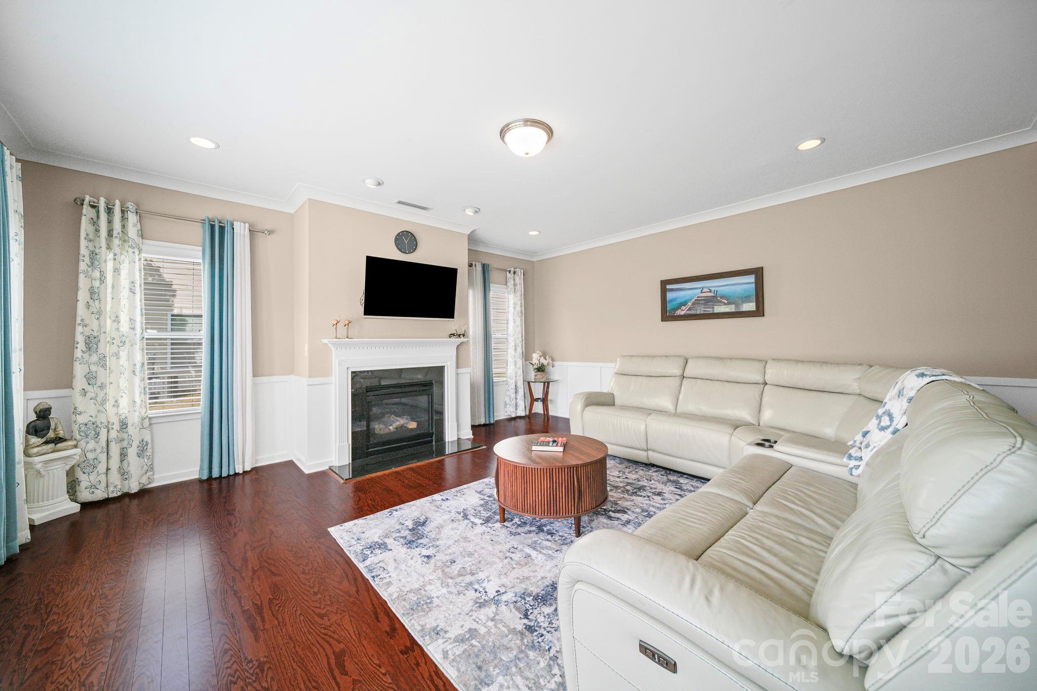 Lake Ridge - Residential