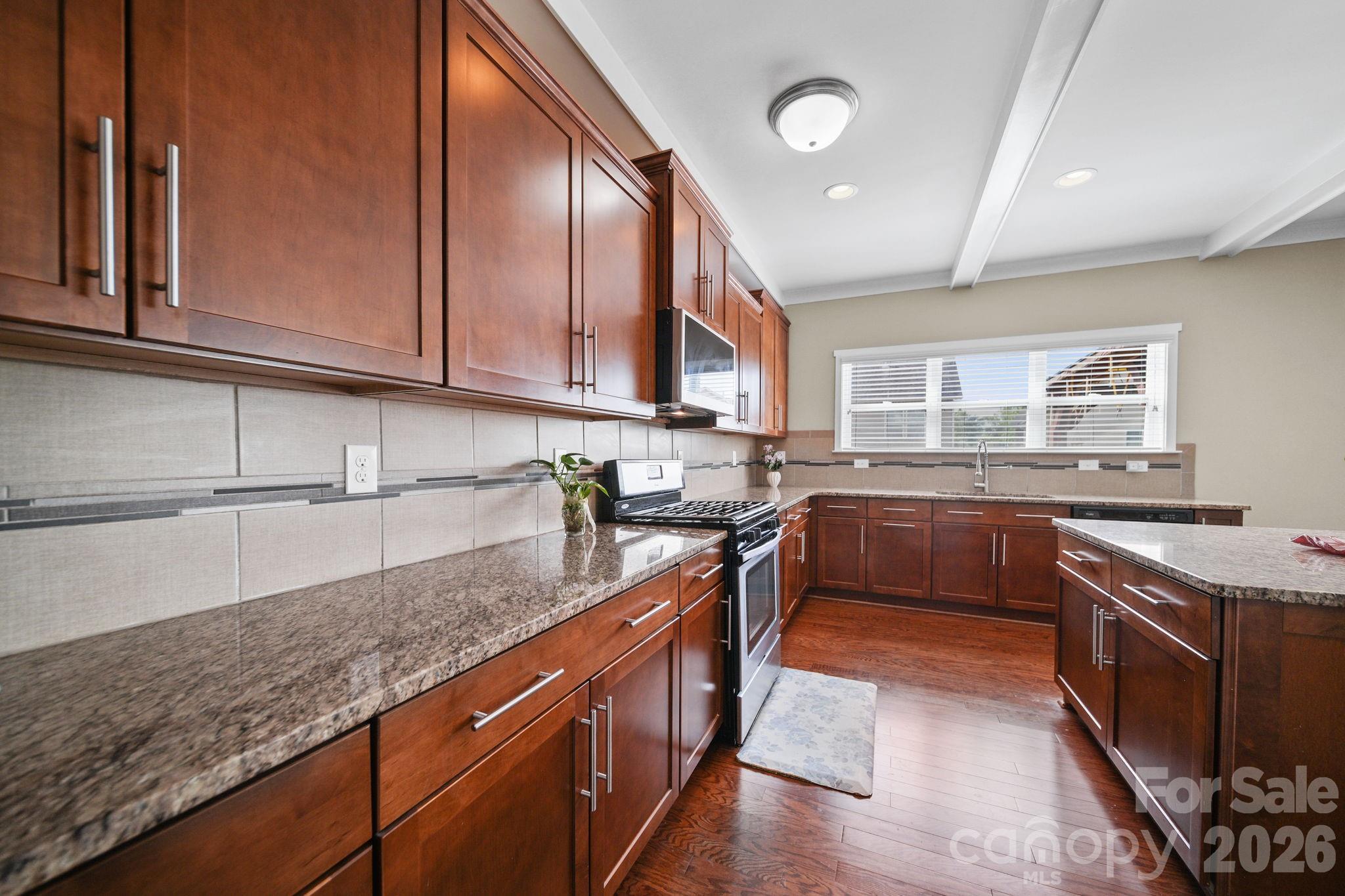 Lake Ridge - Residential