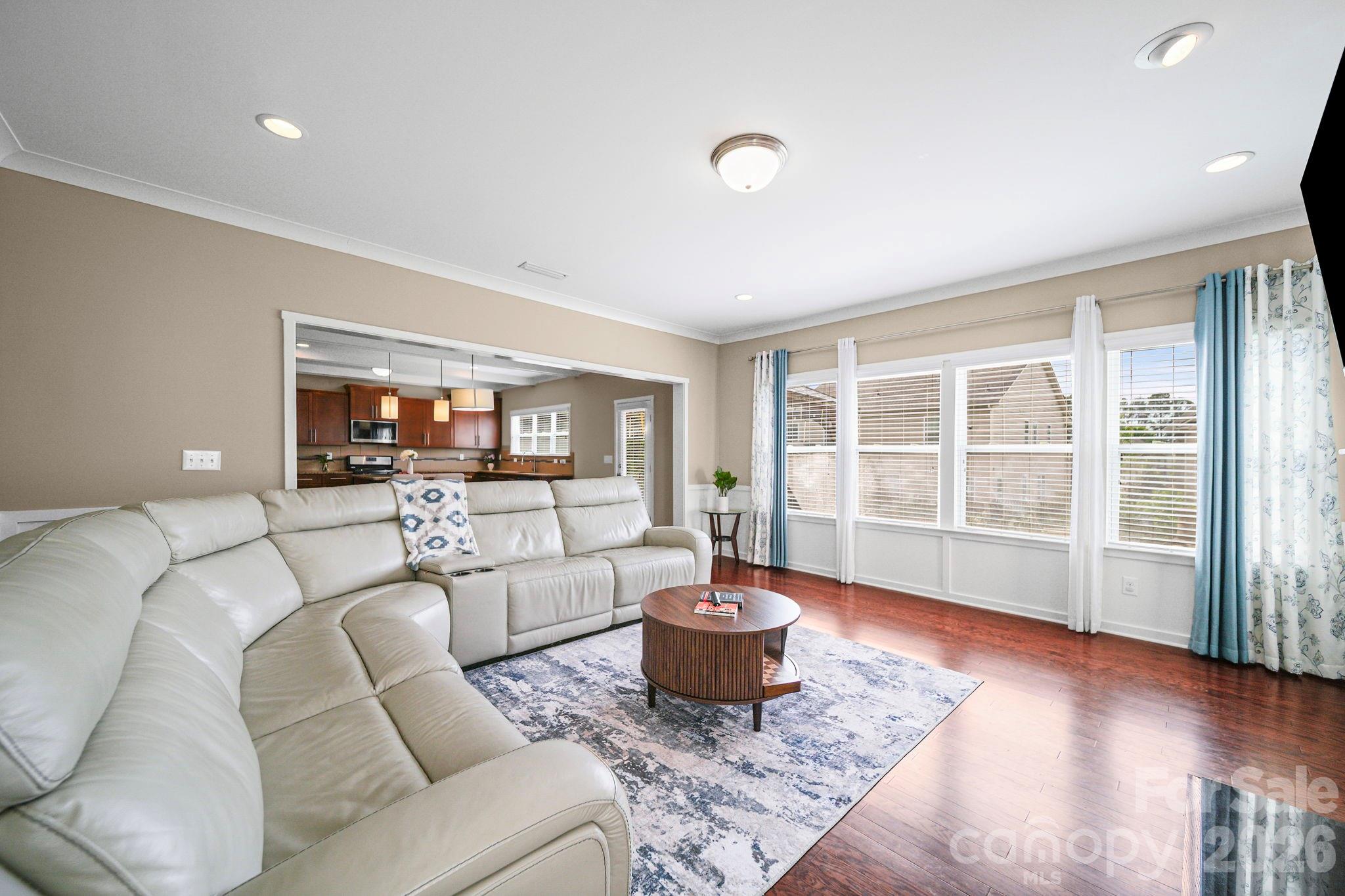 Lake Ridge - Residential