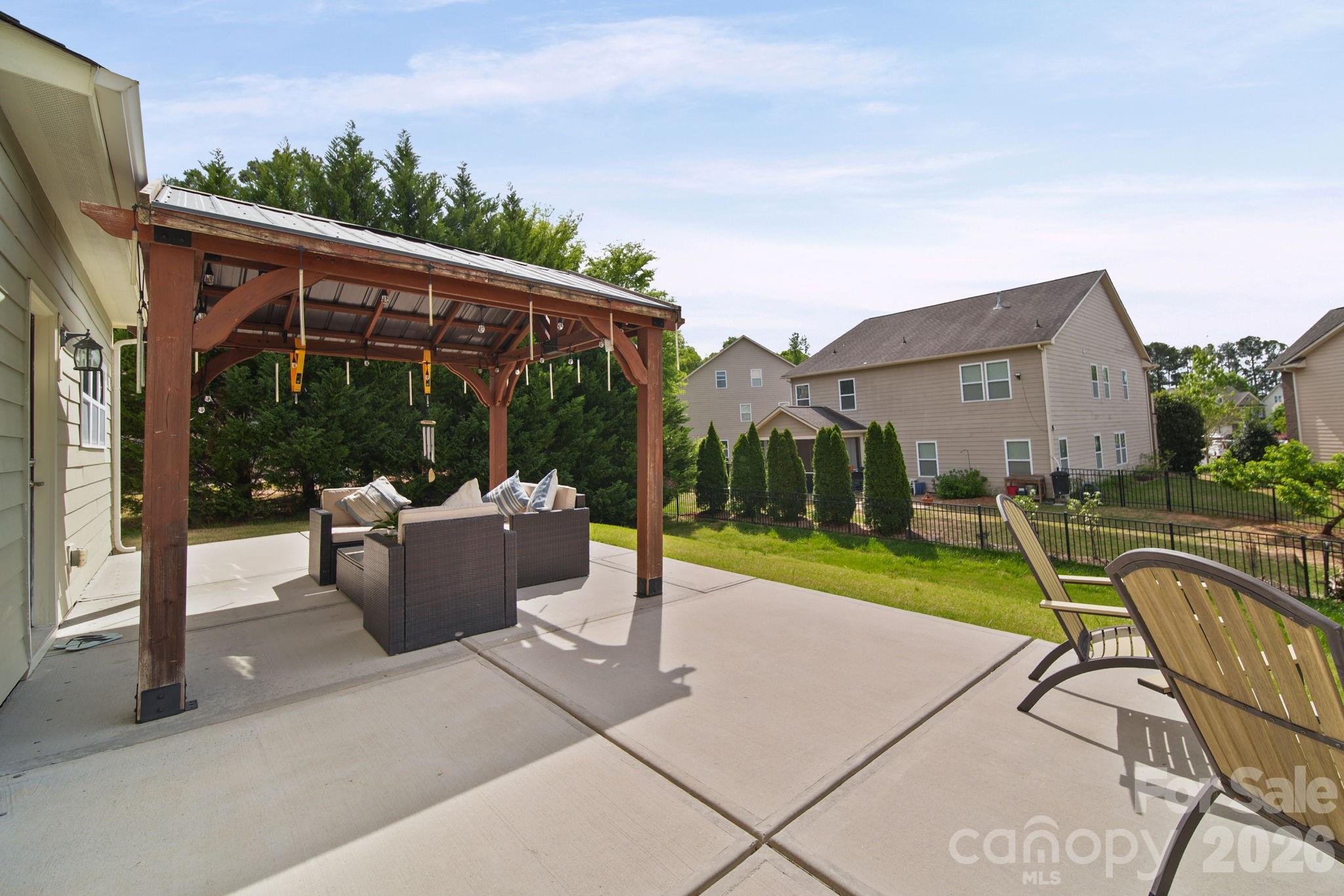 Lake Ridge - Residential