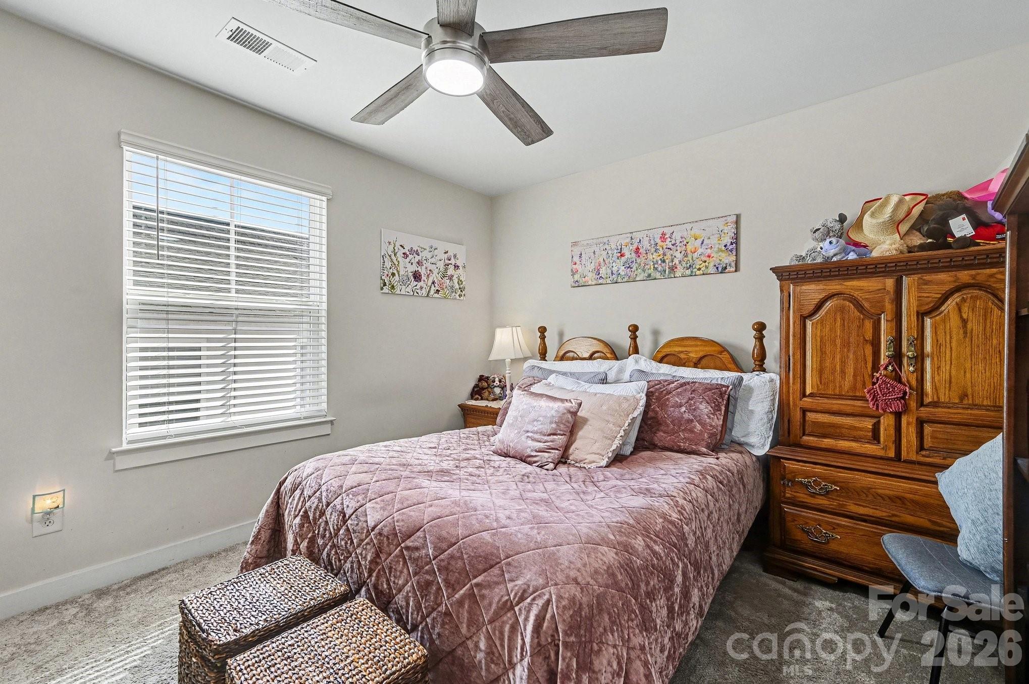 Holcomb Woods - Residential