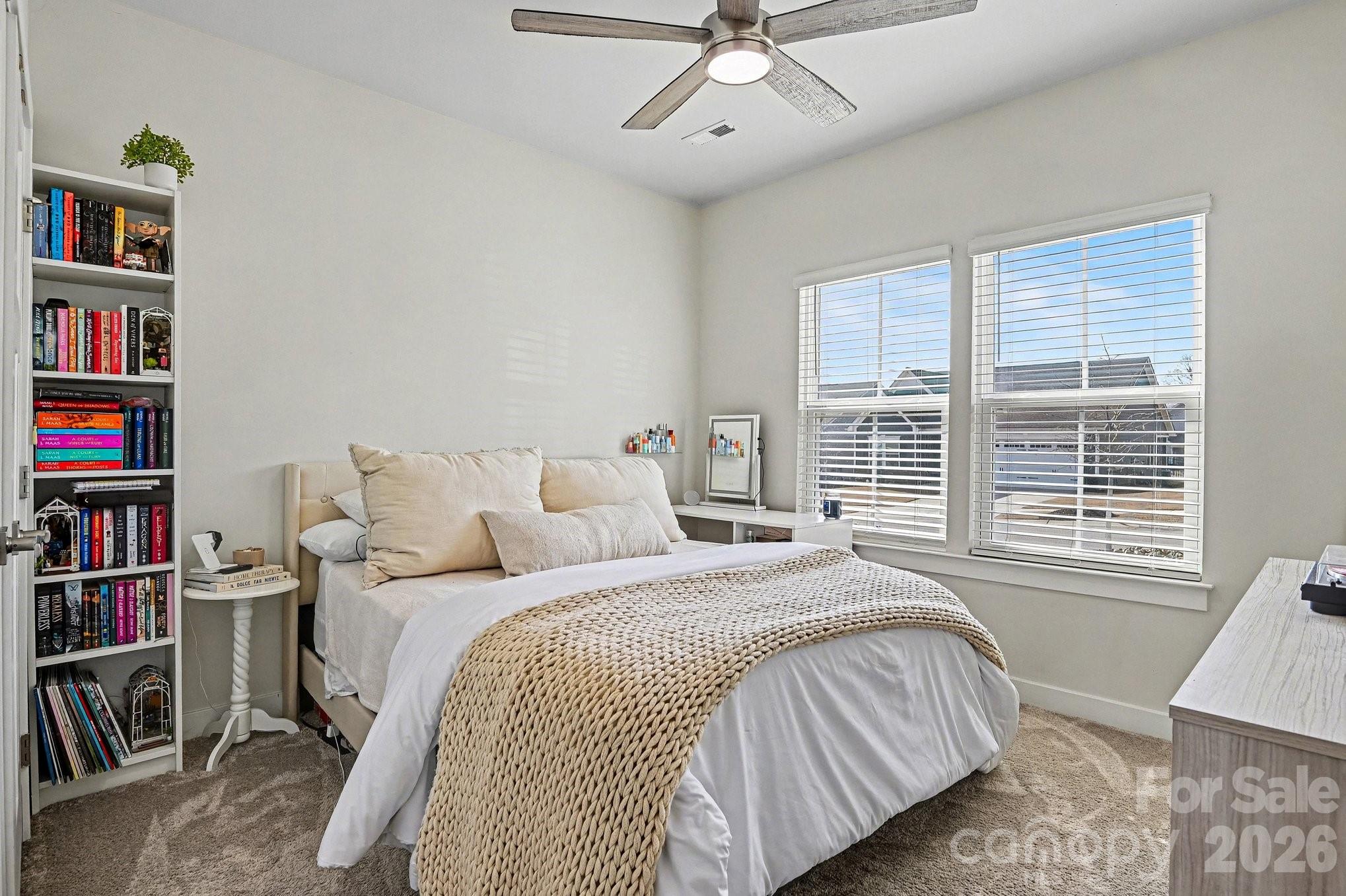 Holcomb Woods - Residential