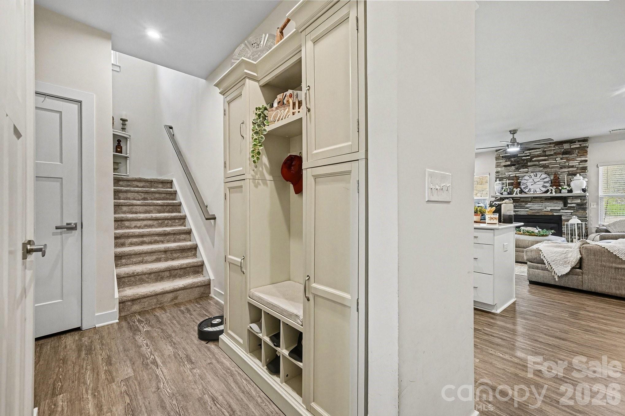 Holcomb Woods - Residential